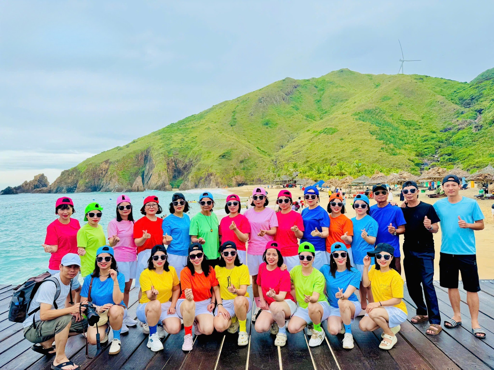Du lịch Gia Lai tại bãi tắm Kỳ Co cùng đơn vị Quy Nhơn Tourist